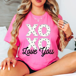 Faux Embroidered XOXO Letters w/ Heart Pattern Pink Tee - The Red Rival